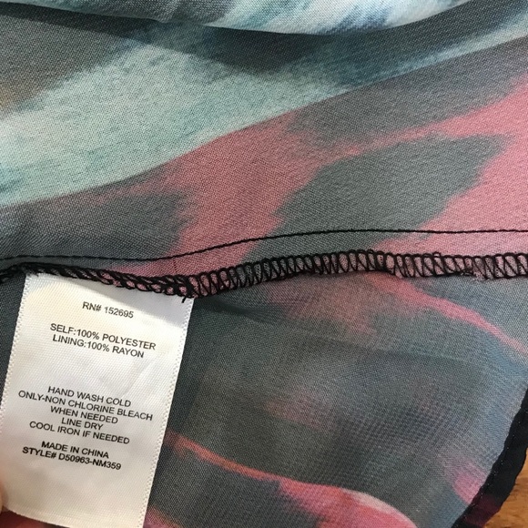 New🌿Watercolor Smocked Waist Dress - Picture 8 of 8